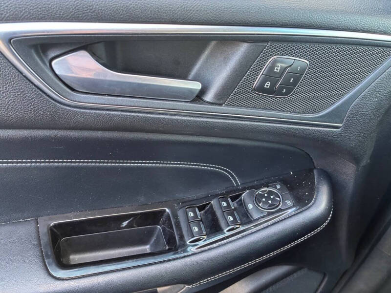 2018 Ford Edge Titanium