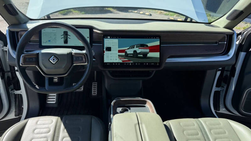 2023 Rivian R1S Launch Edition
