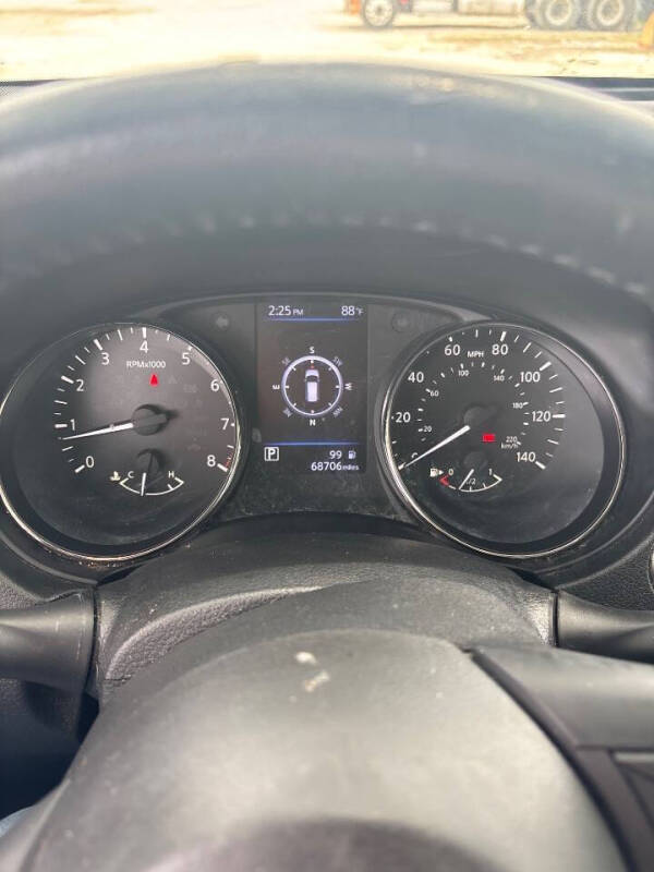 2020 Nissan Rogue SV