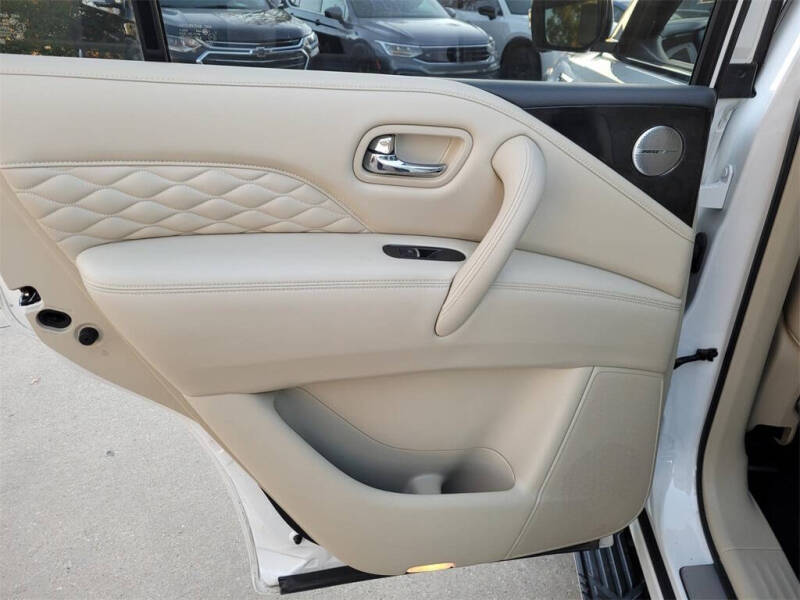 2022 Infiniti QX80 Sensory