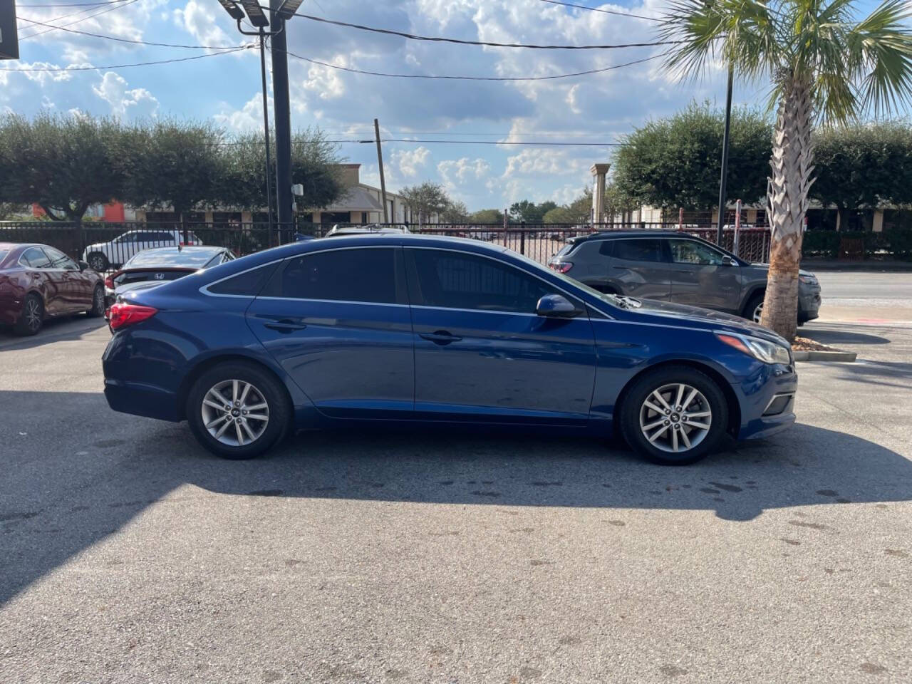 2016 Hyundai SONATA for sale at SMART CHOICE AUTO in Pasadena, TX