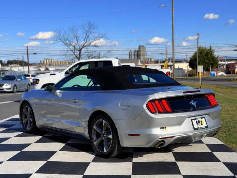 2015 Ford Mustang V6