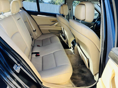 2013 BMW 5 Series 528i