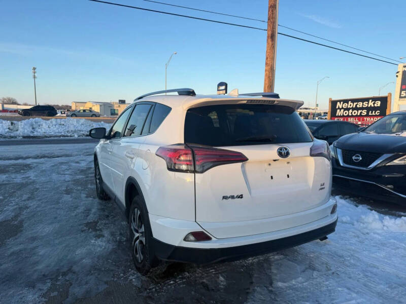 2016 Toyota RAV4 LE