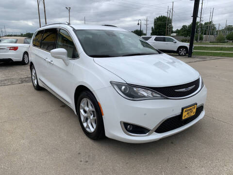 2018 Chrysler Pacifica Touring L Plus