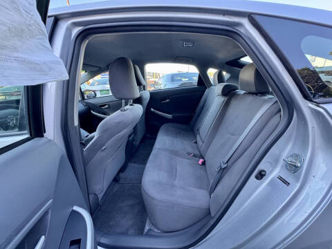 2011 Toyota Prius Two