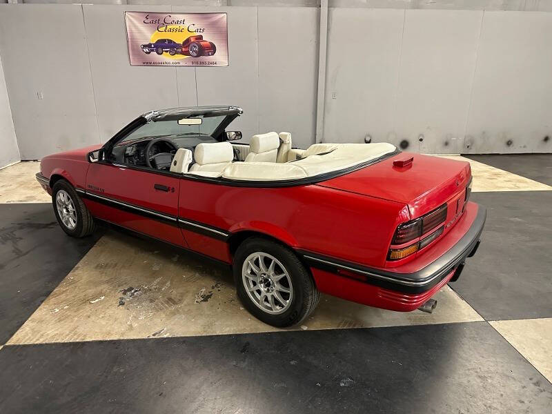 1991 Pontiac Sunbird LE