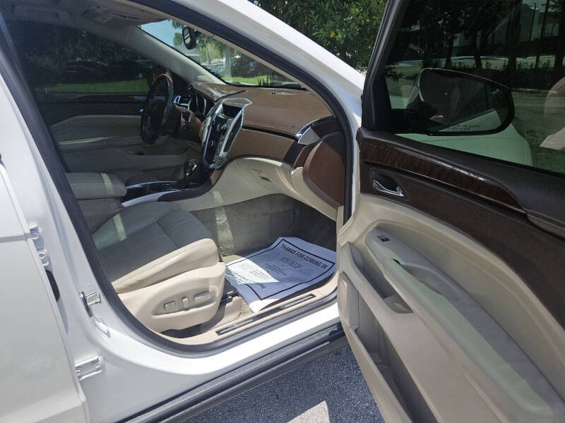 2010 Cadillac SRX Luxury Collection