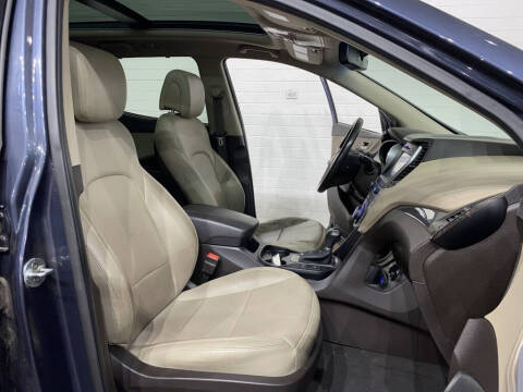 2017 Hyundai Santa Fe Sport 2.0T Ultimate