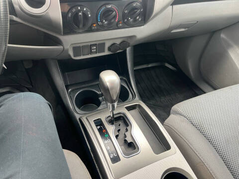 2015 Toyota Tacoma V6