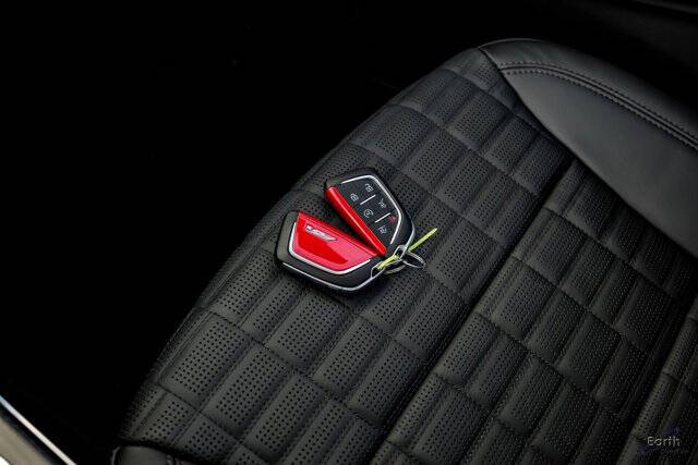 2025 Cadillac Escalade-V