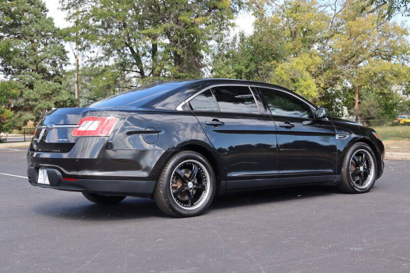 2010 Ford Taurus Limited