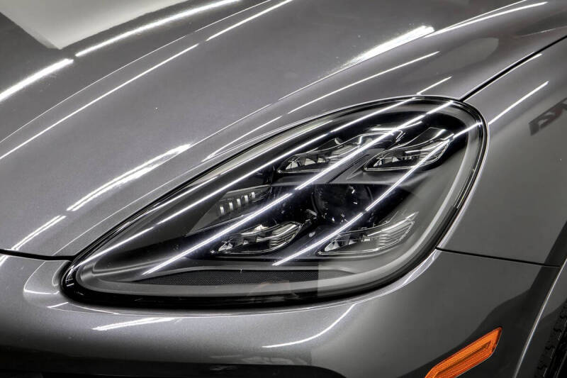 2019 Porsche Cayenne S