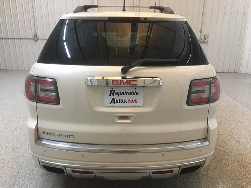 2015 GMC Acadia Denali