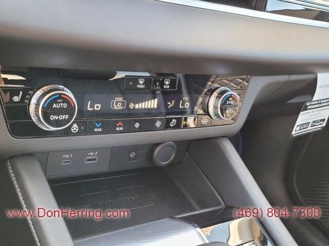 2025 Mitsubishi Outlander PHEV