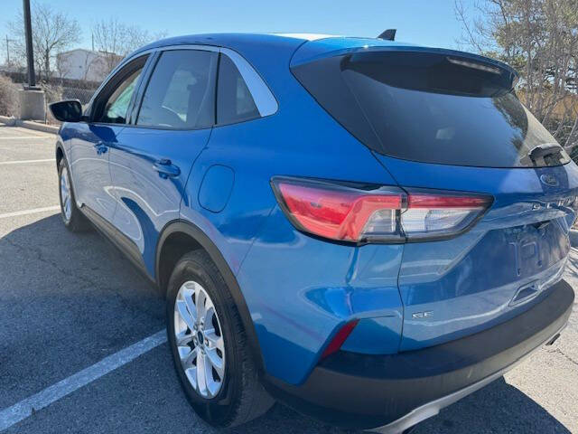 2021 Ford Escape SE