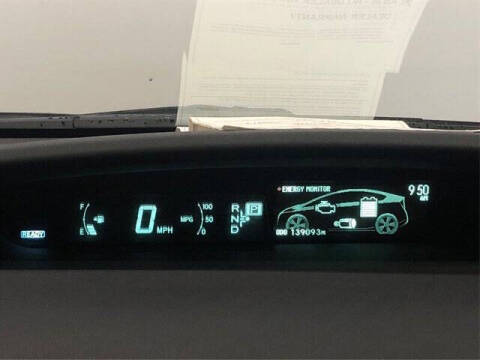 2010 Toyota Prius III