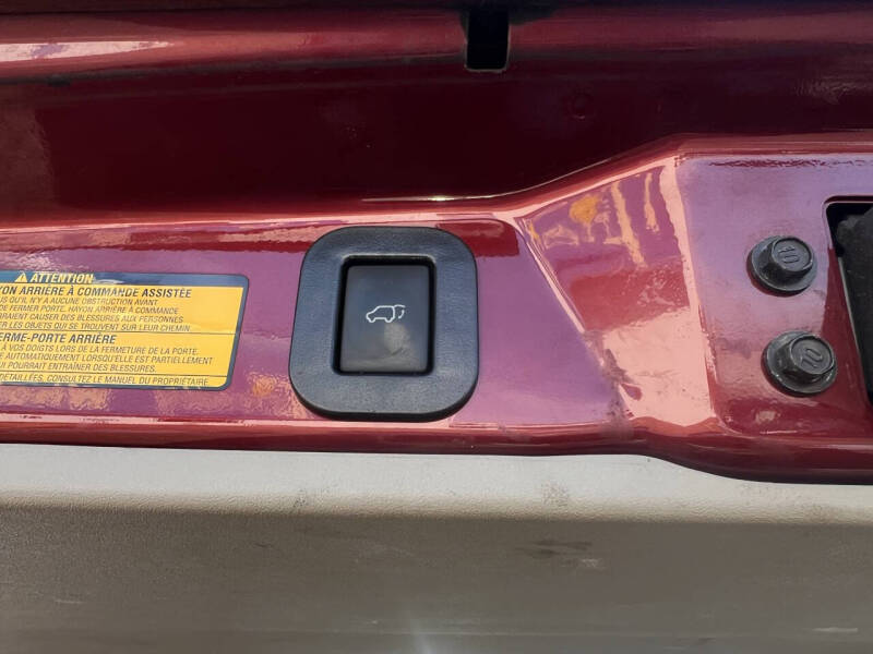 2011 Toyota Sienna XLE 7-Passenger