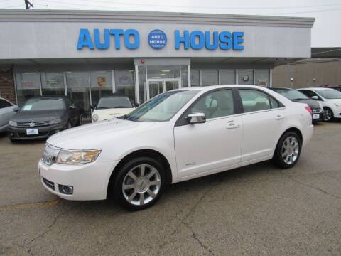 2009 Lincoln MKZ for sale at Auto House Motors in Downers Grove IL