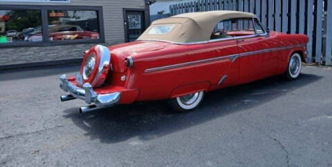 1954 Ford Sunliner Photo