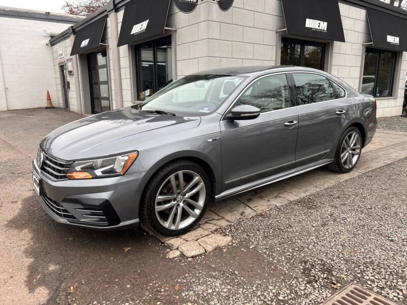 2017 Volkswagen Passat 1.8T R-Line
