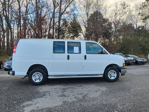 2024 Chevrolet Express 2500