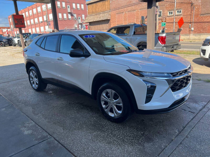 2025 Chevrolet Trax LS