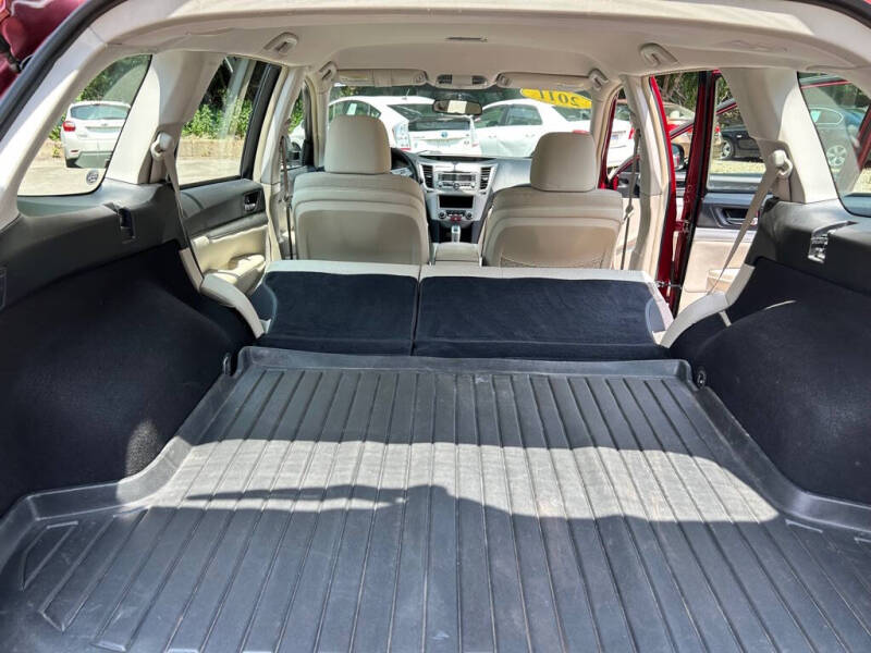 2011 Subaru Outback 2.5i