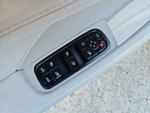 2018 Porsche Panamera