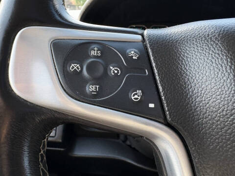 2017 GMC Yukon XL SLT