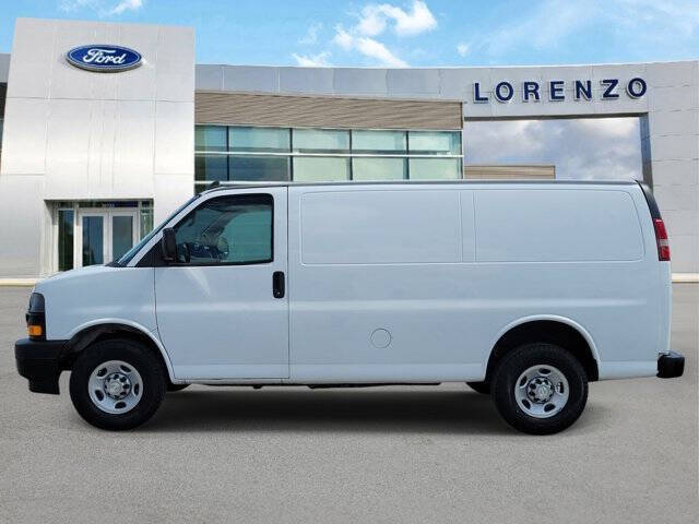 2021 Chevrolet Express 2500