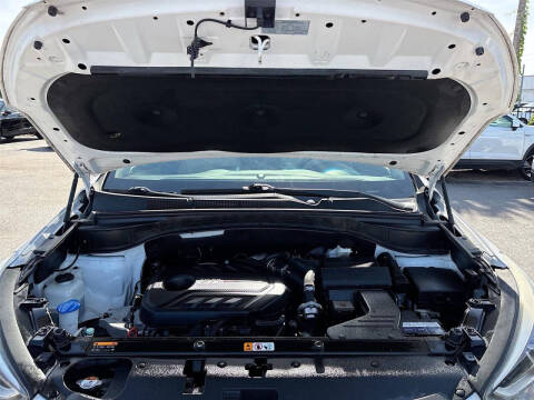 2017 Hyundai Santa Fe Sport 2.0T Ultimate