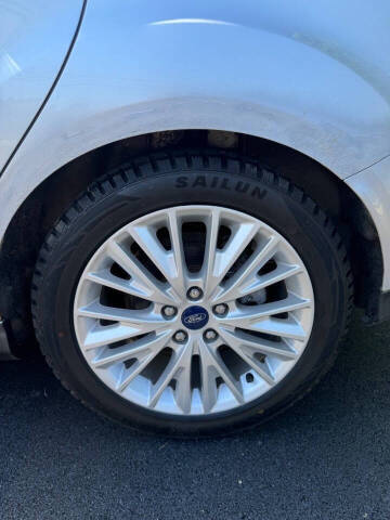 2018 Ford Focus Titanium