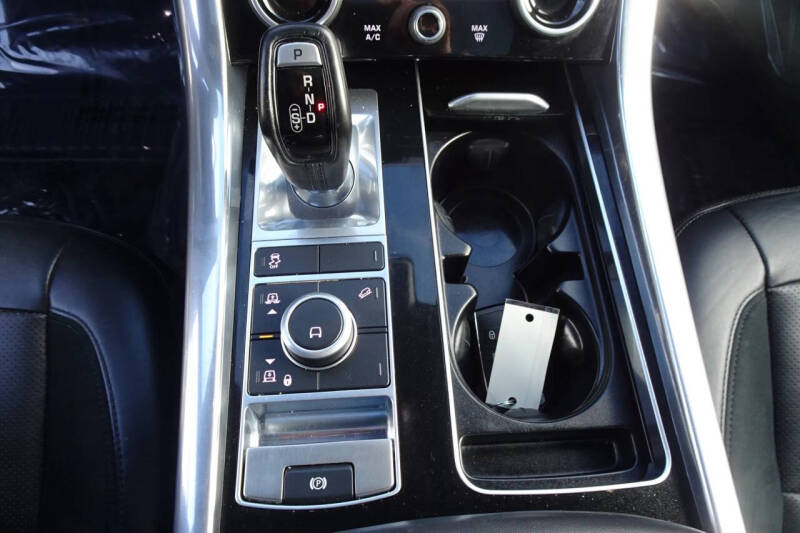 2020 Land Rover Range Rover Sport HST