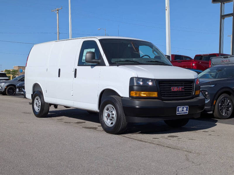 2026 GMC Savana 3500