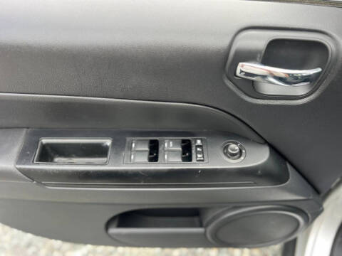 2012 Jeep Compass Sport