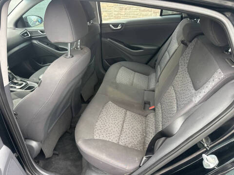 2018 Hyundai Ioniq Hybrid SEL