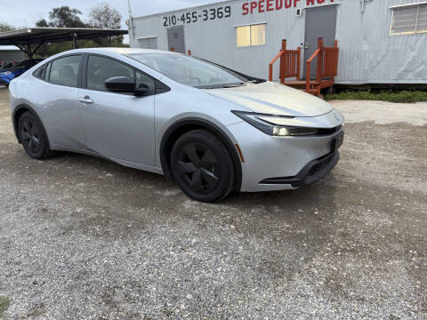 2024 Toyota Prius LE