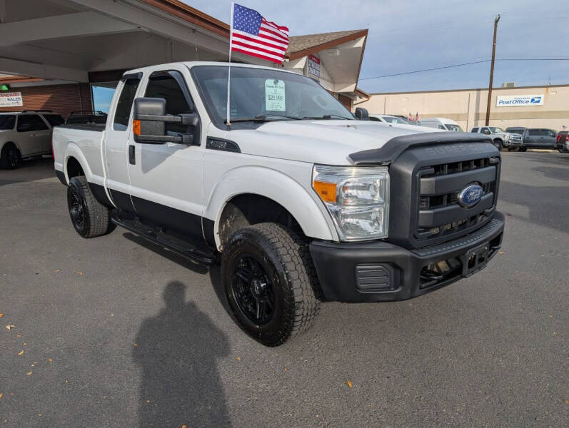 2015 Ford F-250 Super Duty XL's photo