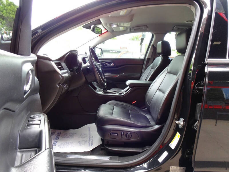 2017 GMC Acadia SLT-1
