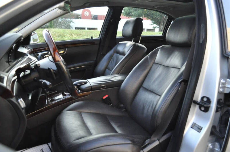 2013 Mercedes-Benz S-Class S 550 4MATIC