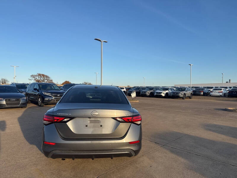 2024 Nissan Sentra SV