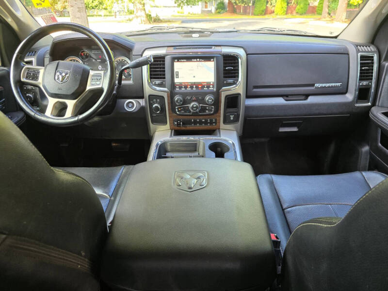 2018 RAM 2500 Laramie