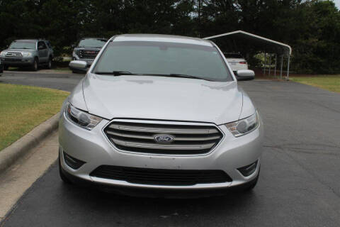 2017 Ford Taurus SEL