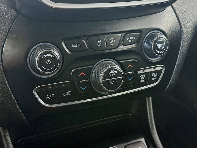 2019 Jeep Cherokee Trailhawk
