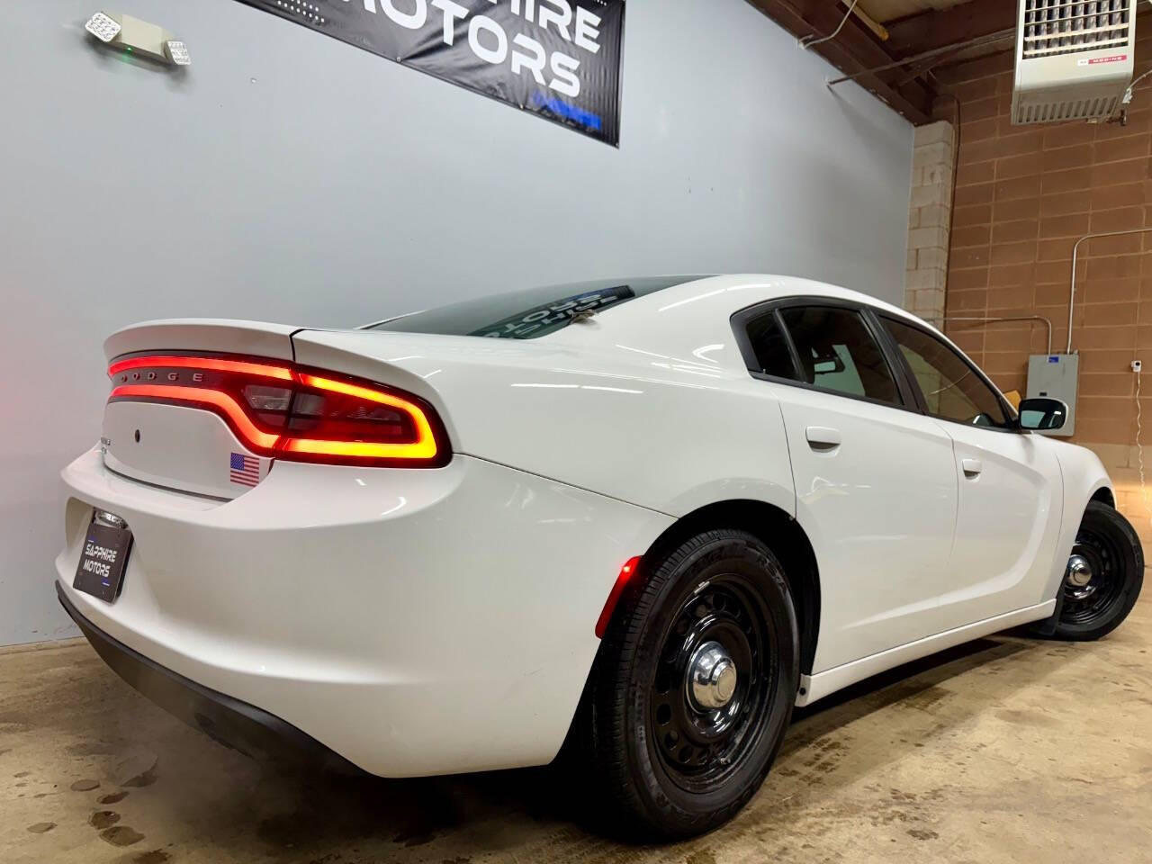 2016 Dodge Charger for sale at Sapphire Motors in Gurnee, IL