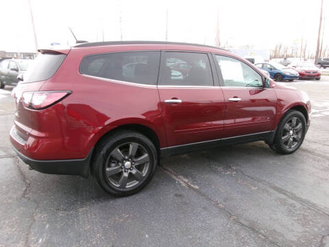 2017 Chevrolet Traverse LT