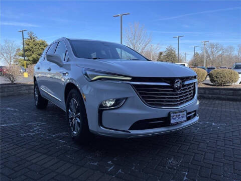2023 Buick Enclave Essence