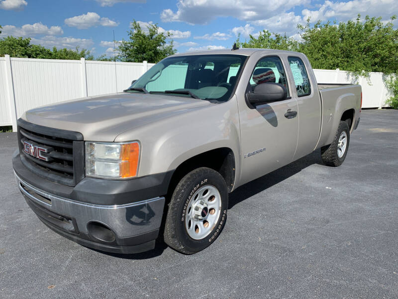 2009 GMC Sierra 1500 for sale at Caps Cars Of Taylorville in Taylorville IL