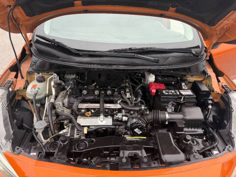 2021 Nissan Versa SR